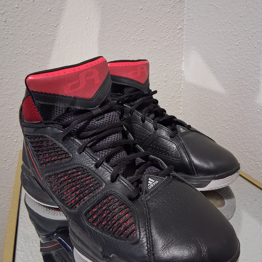 Adidas Men's Black and Red Basketball Shoes